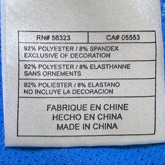 Nike FITDRY Women’s 1/4 Zip Lightweight Top With Reflective Accents Medium 8-10 - Picture 12 of 16